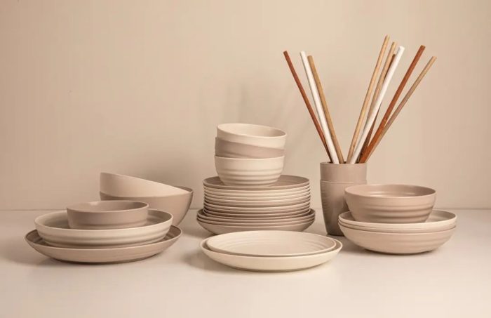 Kom kunststof taupe 570ml