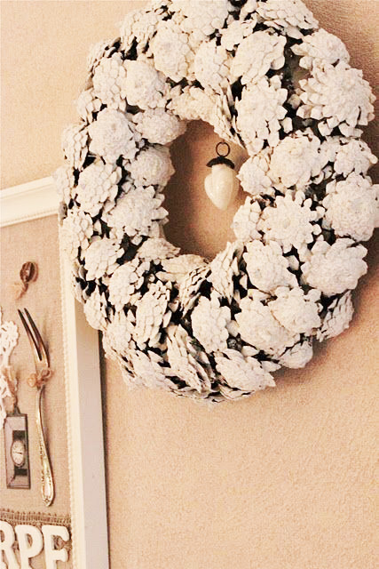 Piepschuim krans vlak D22cm