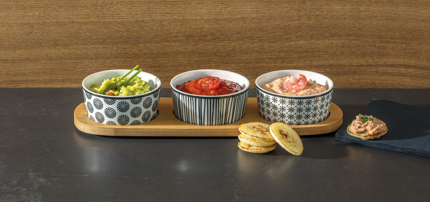 Serveerplank bamboe met schalen Bohemia 4-delig