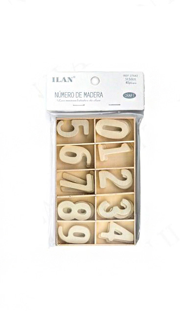 Mini houten nummers H.3,5cm c.a.40st