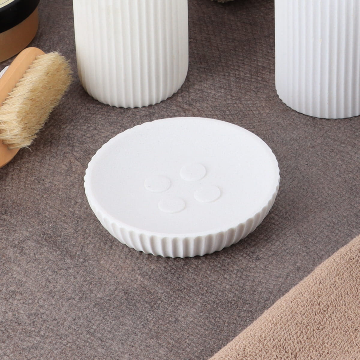 Zeephouder geribbeld polyresin wit